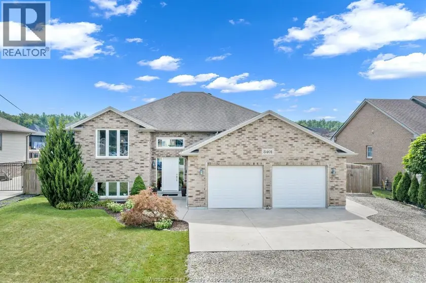 Detached at 8401 MIDDLE Sideroad, Amherstburg