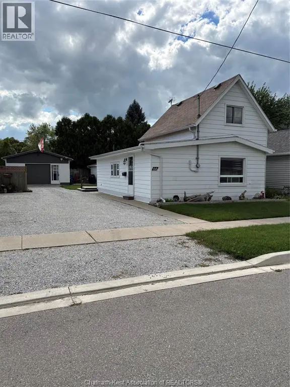 Detached at 66 Woods STREET, Chatham