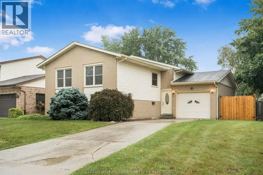 Detached at 15 MONARCH DRIVE, Chatham
