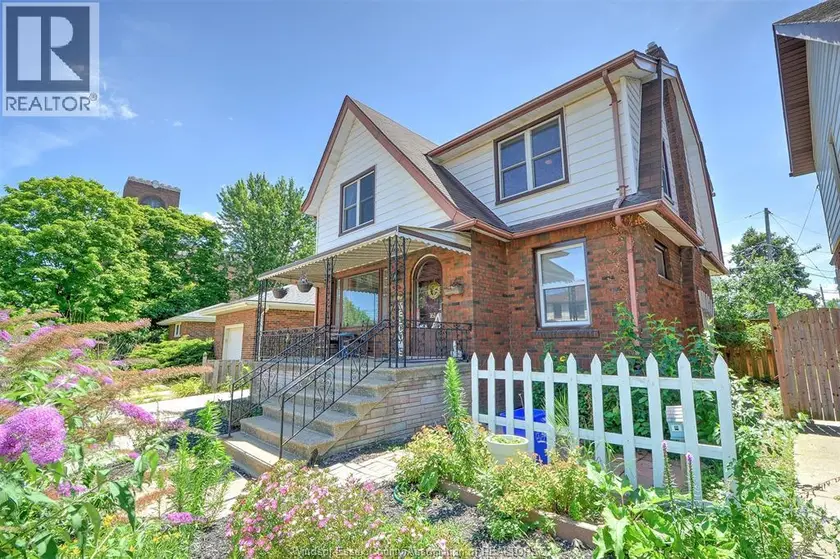 Detached at 161 SHEPHERD STREET East, Windsor