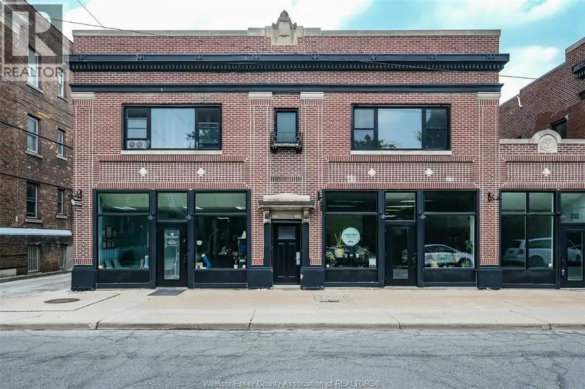 Apartment at 220 Erie STREET West, Windsor
