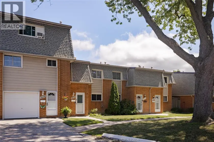 Townhouse at 2626 Vine COURT Unit# 137, Windsor