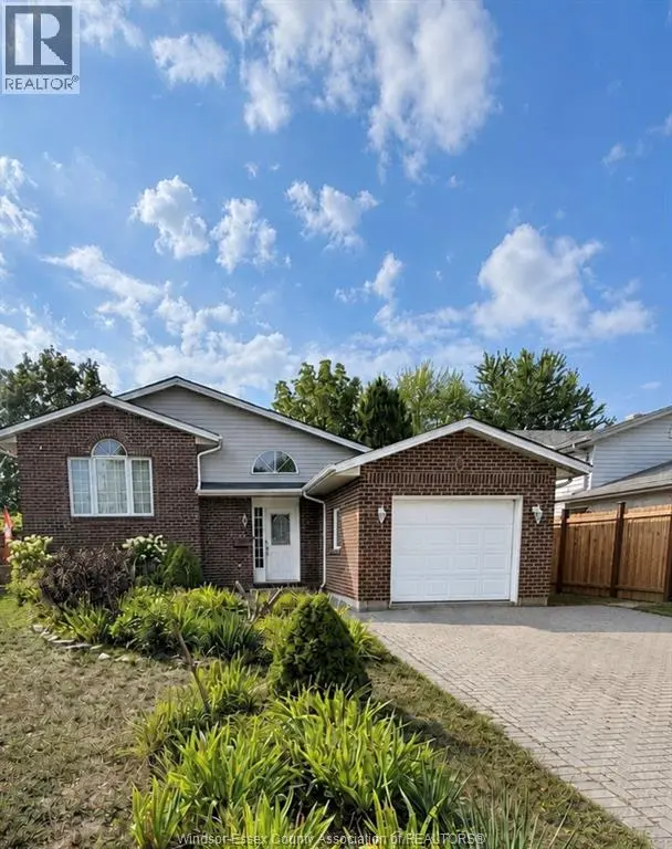 Detached at 5 ALLEN COURT, Amherstburg