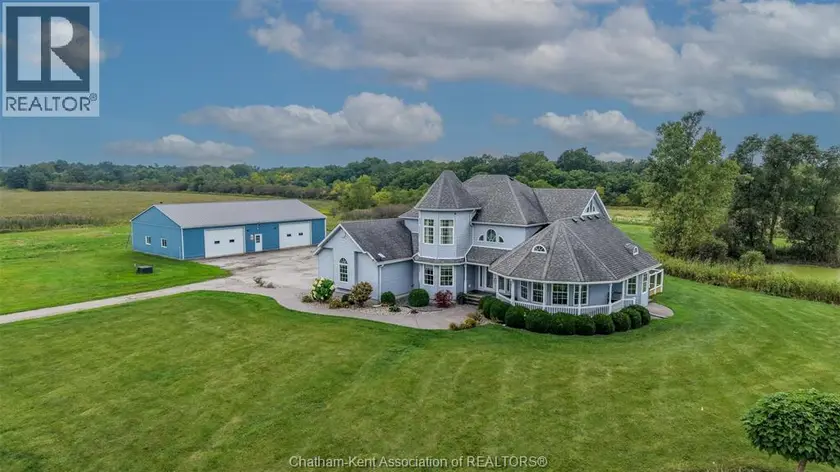 Detached at 1951 Brigden ROAD, St Clair