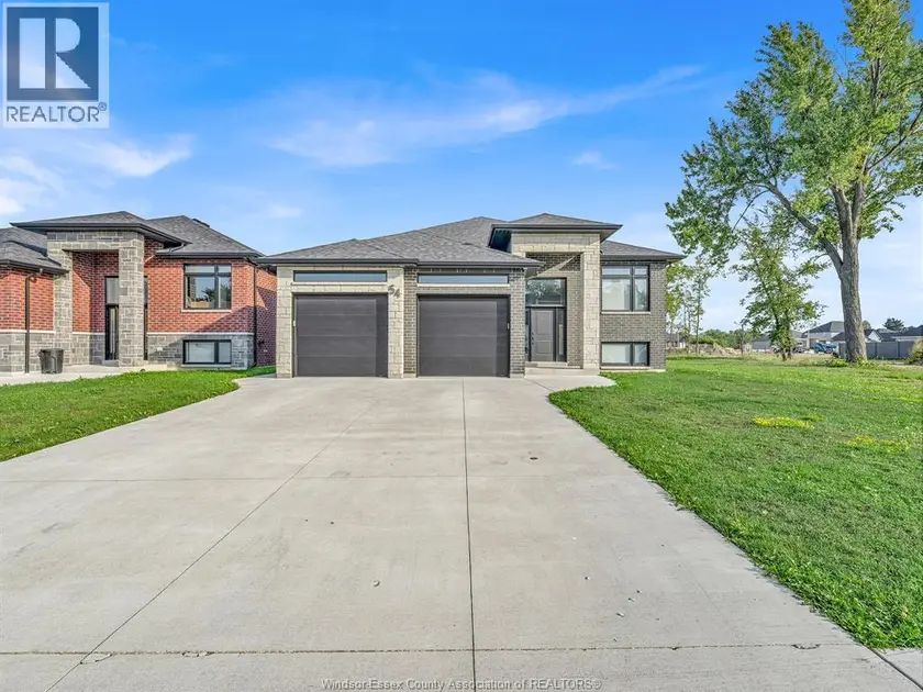 Multiplex at 54 REDWOOD Unit# A, Cottam