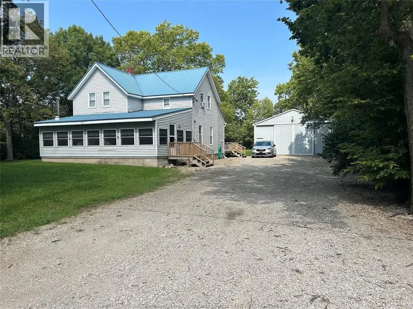 Detached at 131 HARRIS GARNO, Pelee Island
