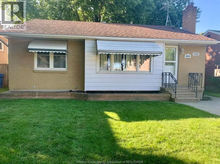 Detached at 1368 MARLBOUROUGH BOULEVARD, Windsor