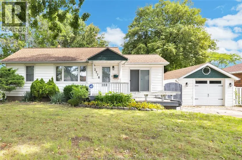 Detached at 2778 PRINCESS, Windsor
