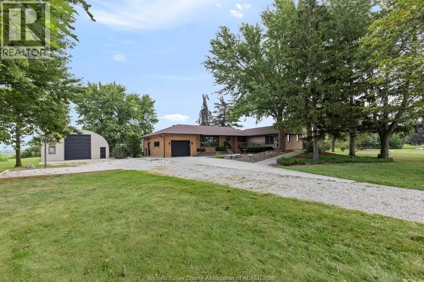 Detached at 6840 Highway 3, Tecumseh