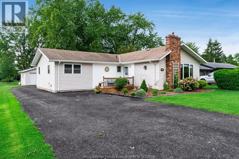 Detached at 109 Erie STREET North, Merlin