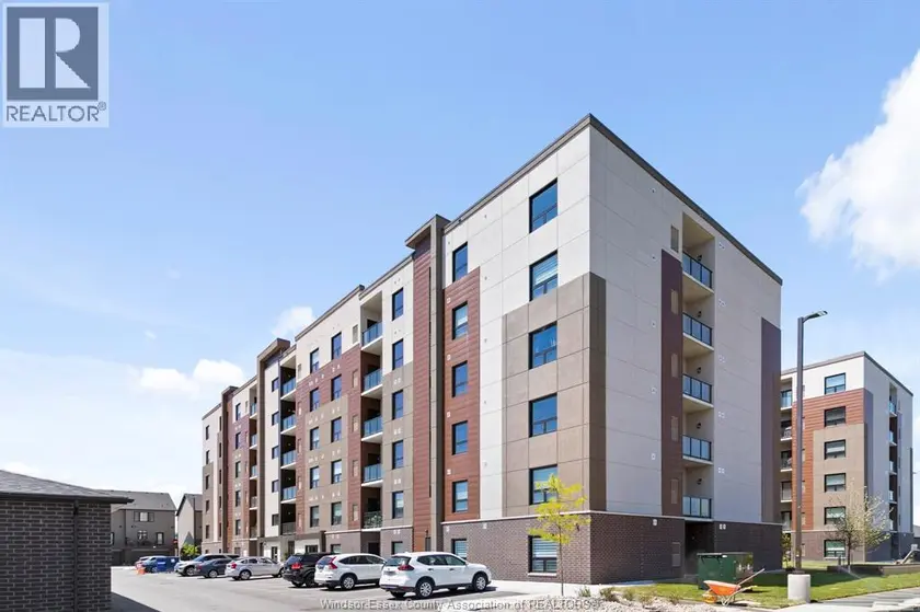 Apartment at 728 BROWNSTONE Unit# 303, Lakeshore