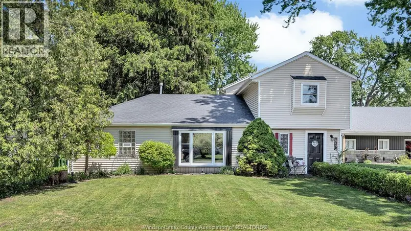 Detached at 326 CORONADO, Tecumseh