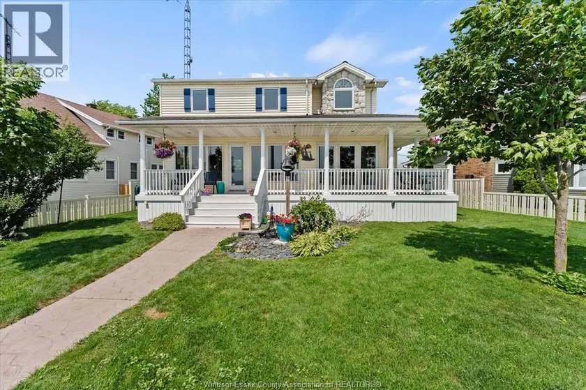 Detached at 433 LAKECREST COURT, Harrow