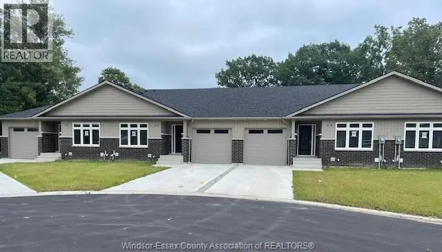 Townhouse at 27 FRIENDSHIP WAY, Wheatley