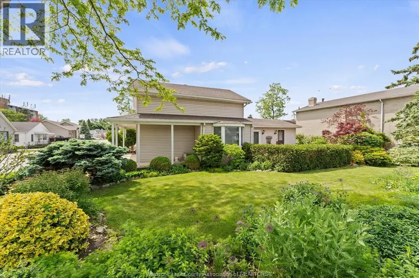 Detached at 146 PARK STREET, Amherstburg