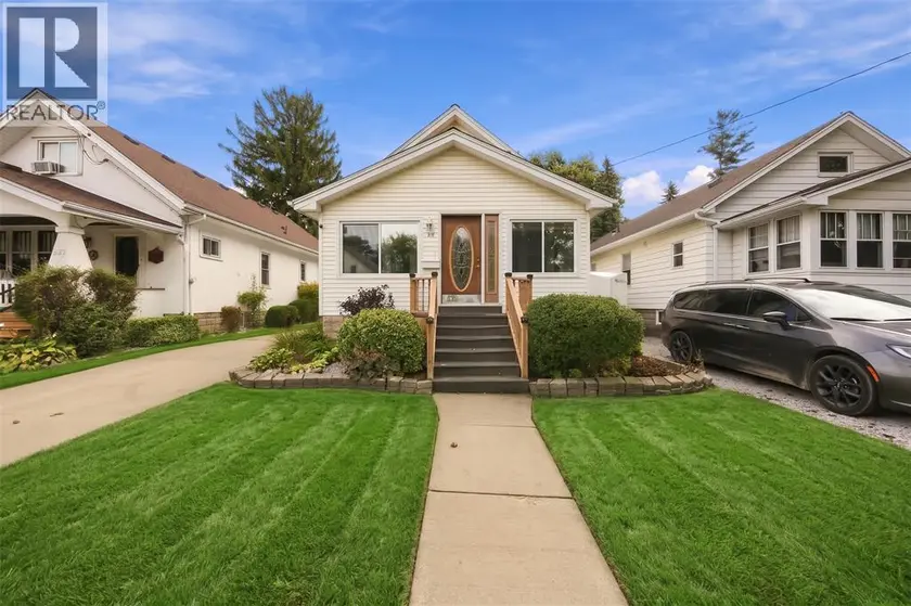 Detached at 224 SHEPHERD STREET, Sarnia