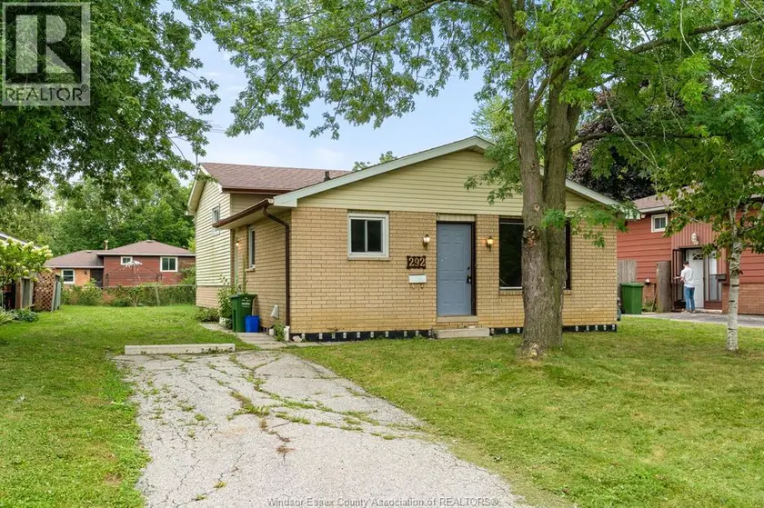 Detached at 292 KELLY ST, Essex