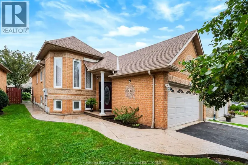 Detached at 43 SPRINGVIEW DRIVE, Brampton