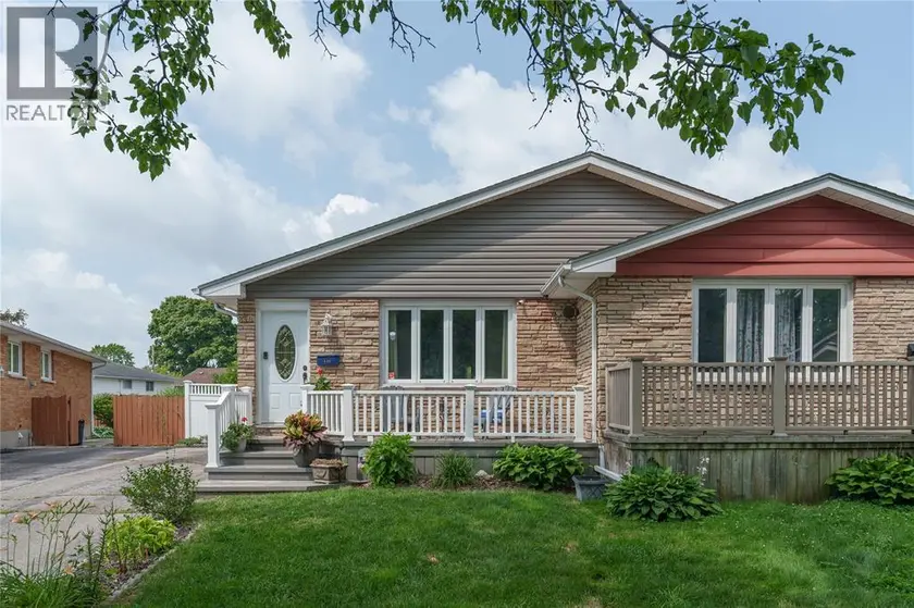 Semi-Detached/Link at 830 WILMONT PLACE, Sarnia