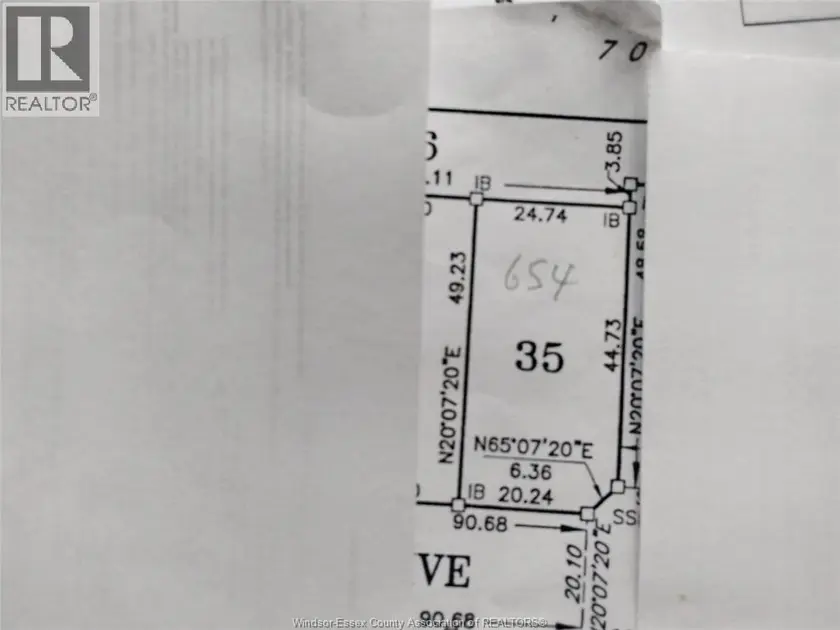 Vacant Land at V/L PALLIES Unit# LOT 35, LaSalle