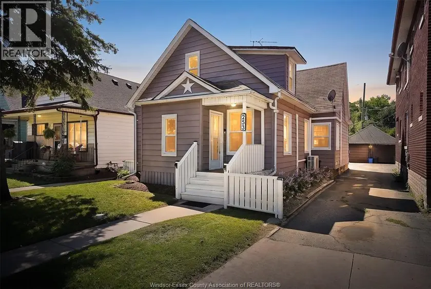 Detached at 253 PIERRE AVENUE, Windsor