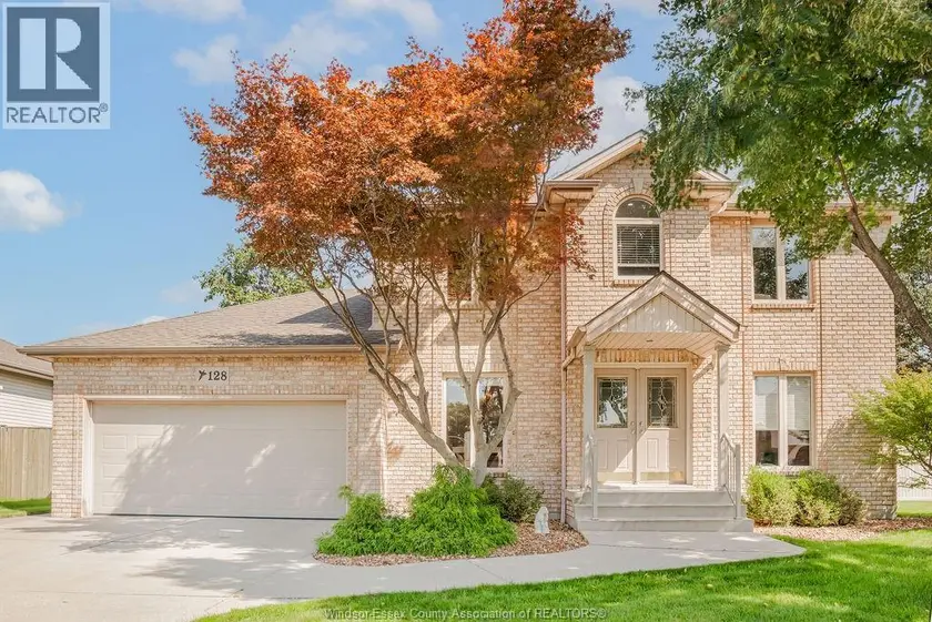 Detached at 128 Pheasant Run DRIVE, Lakeshore