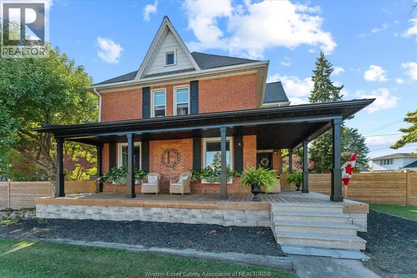 Detached at 48 ERIE STREET South, Wheatley