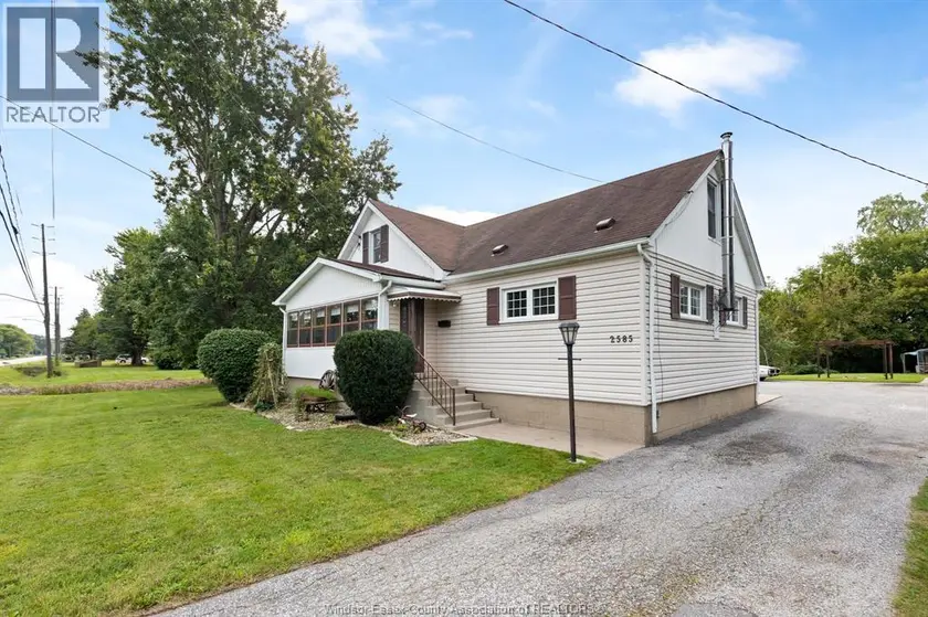 Detached at 2585 Bouffard ROAD, LaSalle