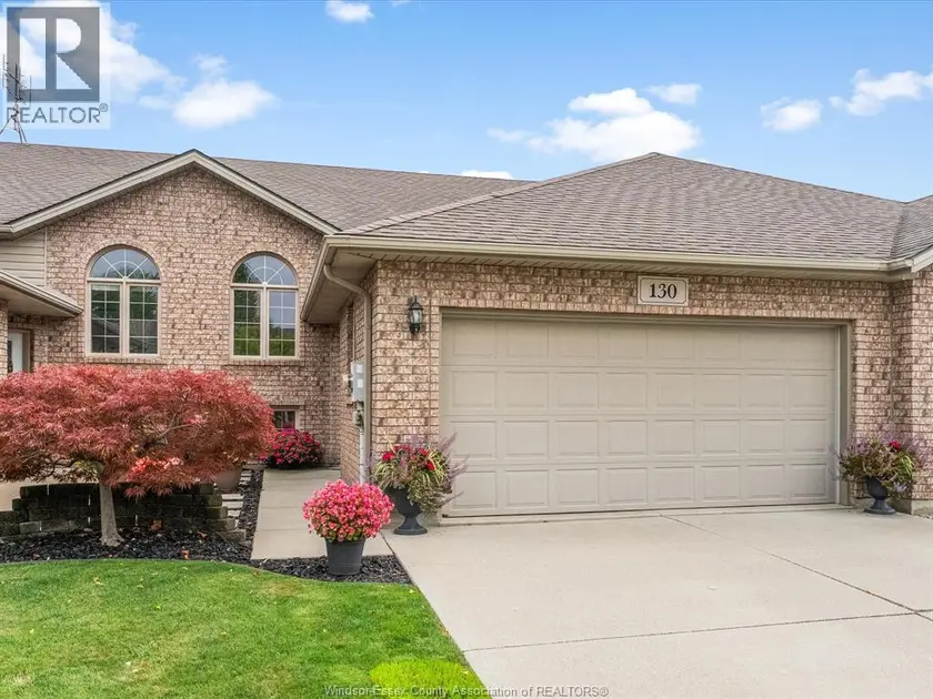 Townhouse at 130 ANTONIO COURT, Leamington