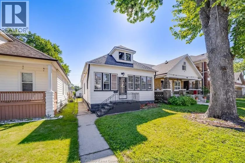 Detached at 1170 PIERRE AVENUE, Windsor