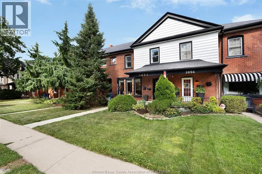 Townhouse at 1092 MONMOUTH ROAD, Windsor