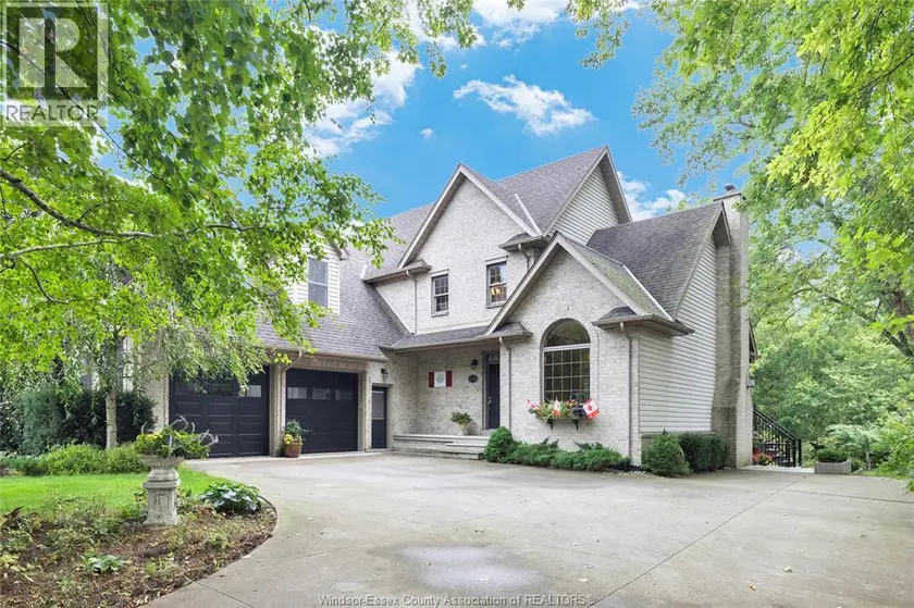 Detached at 1340 GRAHAM Sideroad, Kingsville