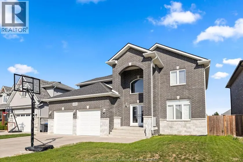 Detached at 1353 PASCAL AVENUE, Lakeshore