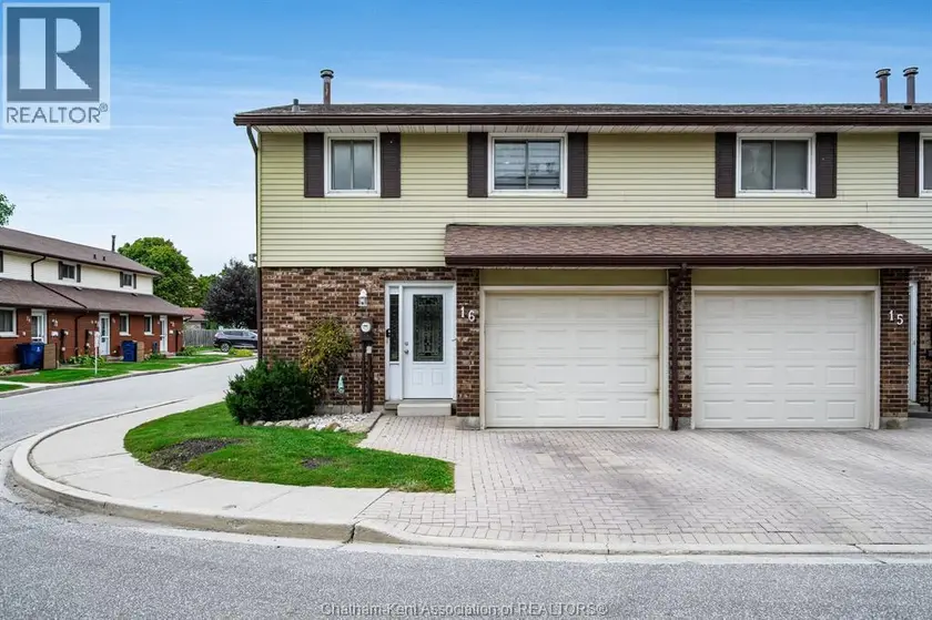 Townhouse at 393 Baldoon ROAD Unit# 16, Chatham