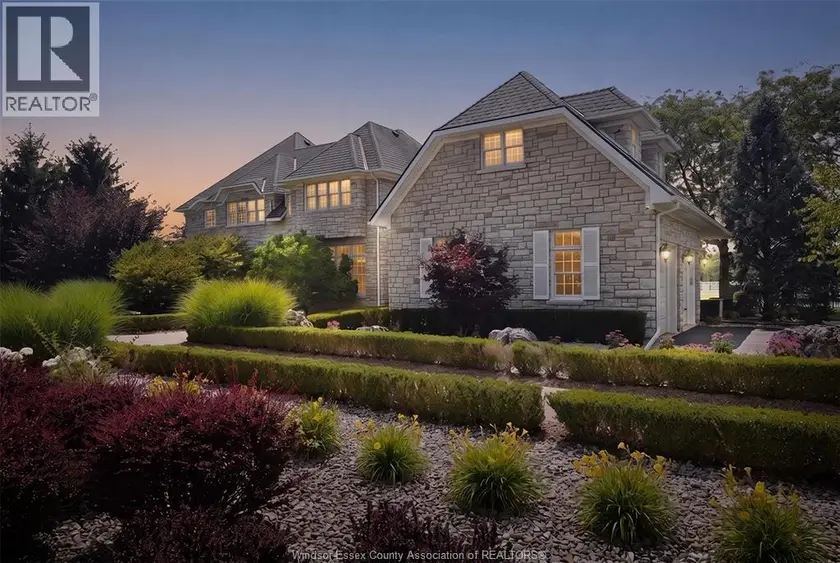 Detached at 6811 CONCESSION RD 8, Oldcastle