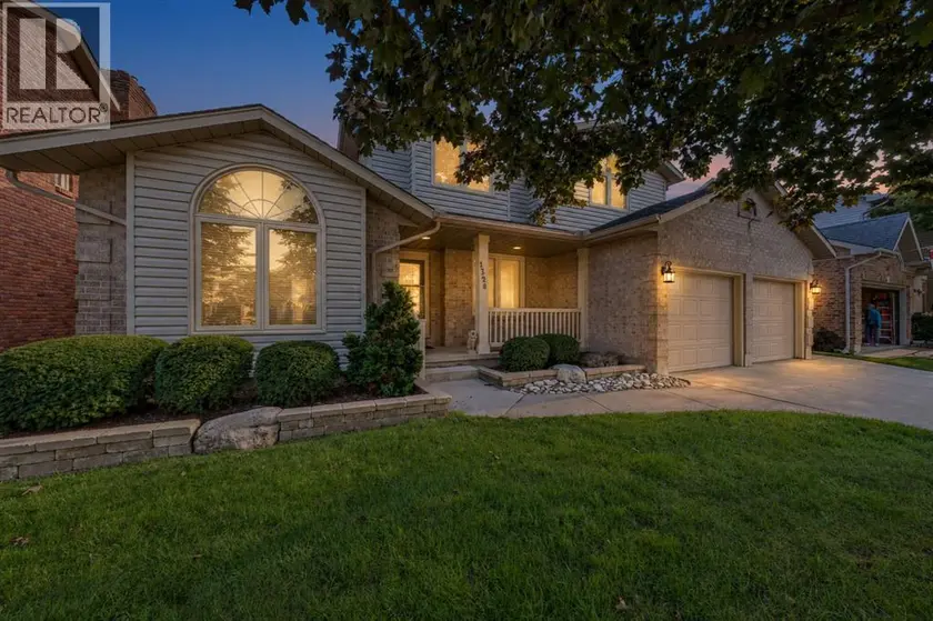 Detached at 1328 Daley AVENUE, Sarnia