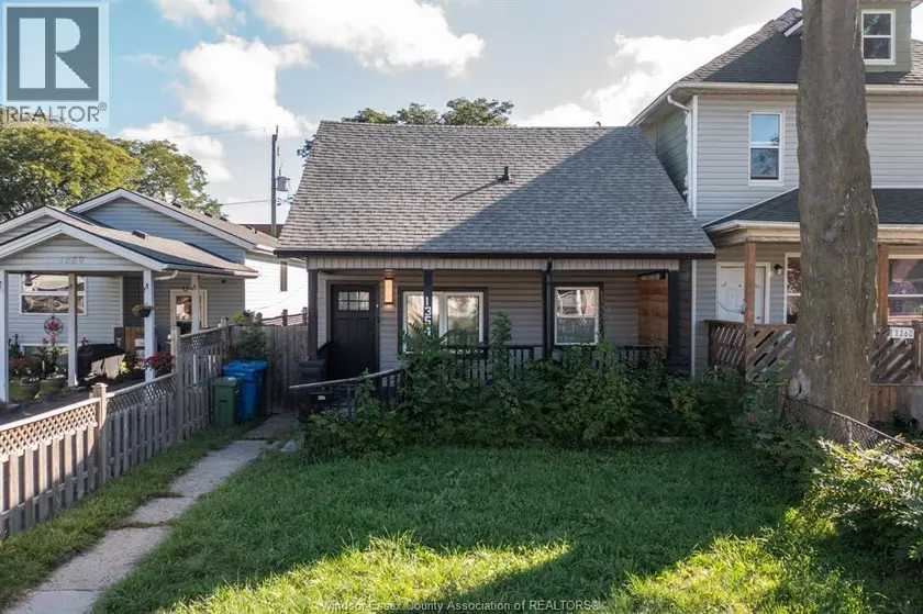 Detached at 1354 MCKAY AVENUE, Windsor