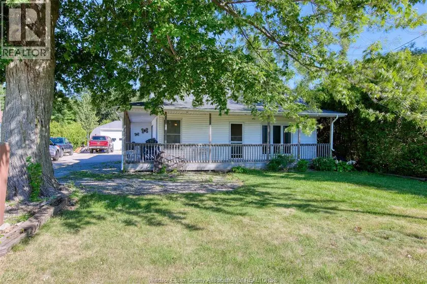 Detached at 1323 MERSEA RD 2, Leamington