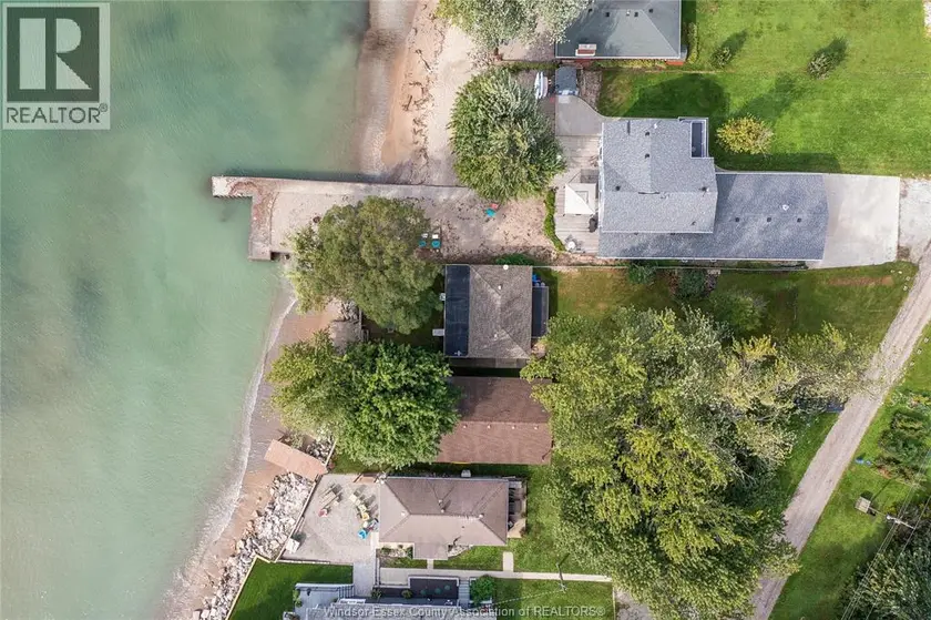 Detached at 845 ERIE BLUE, Essex