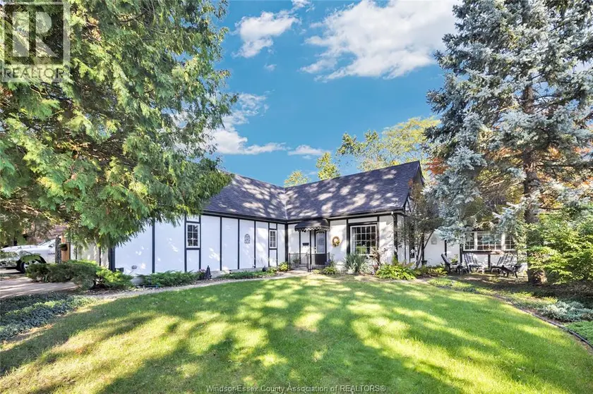 Detached at 5098 Idel COURT, Windsor