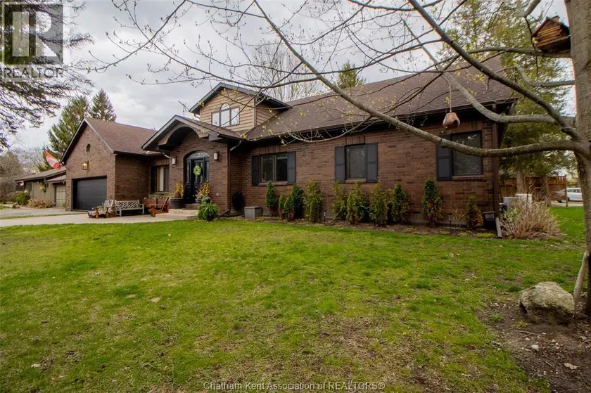 Detached at 18116 3RD AVENUE, Rondeau