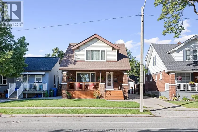 Detached at 1863 PILLETTE, Windsor