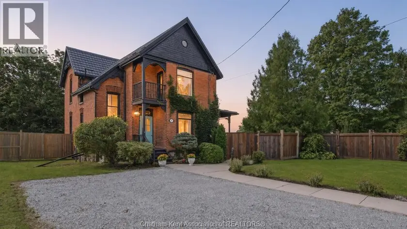 Detached at 136 King Street ... South, Highgate