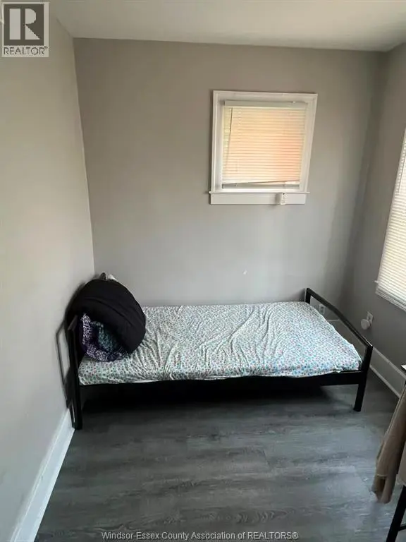 Detached at 1616 WYANDOTTE West Unit# #2-Room 3, Windsor