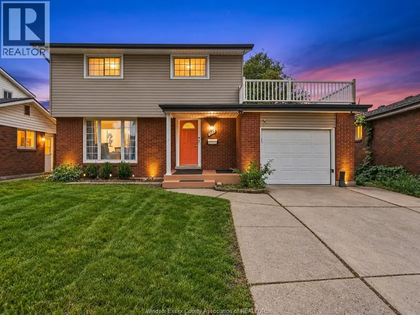 Detached at 2547 RIVARD AVENUE, Windsor