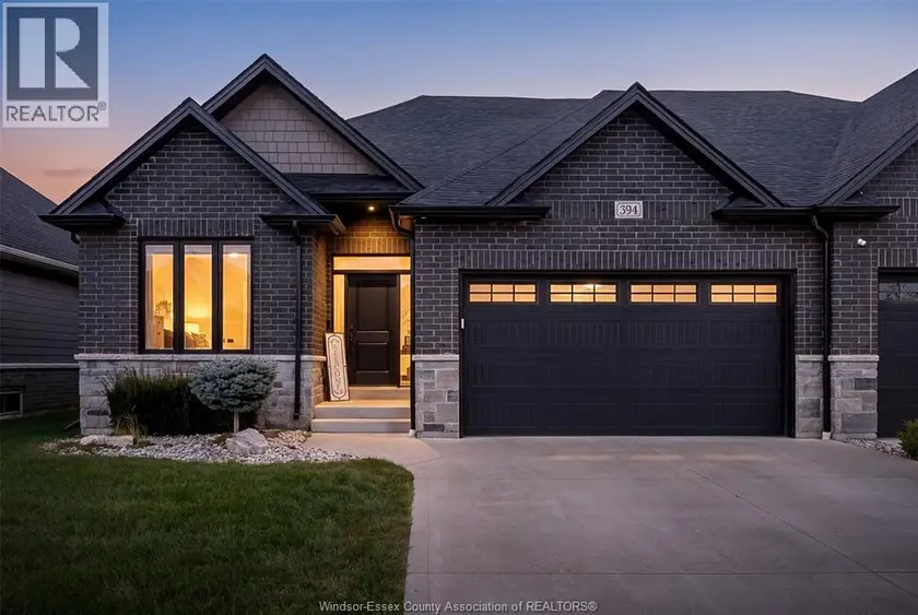 Semi-Detached/Link at 394 MATESE STREET, Lakeshore