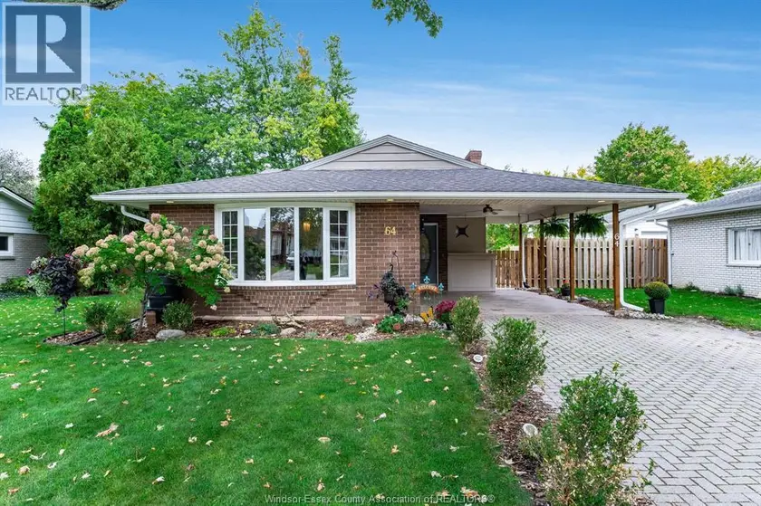 Detached at 64 Palmer Dr, Kingsville