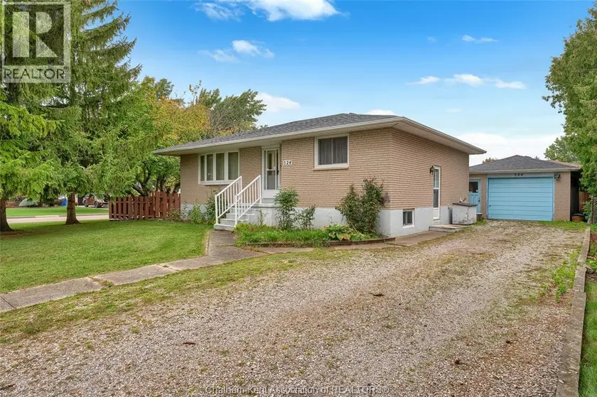Detached at 524 Dora DRIVE, Wallaceburg