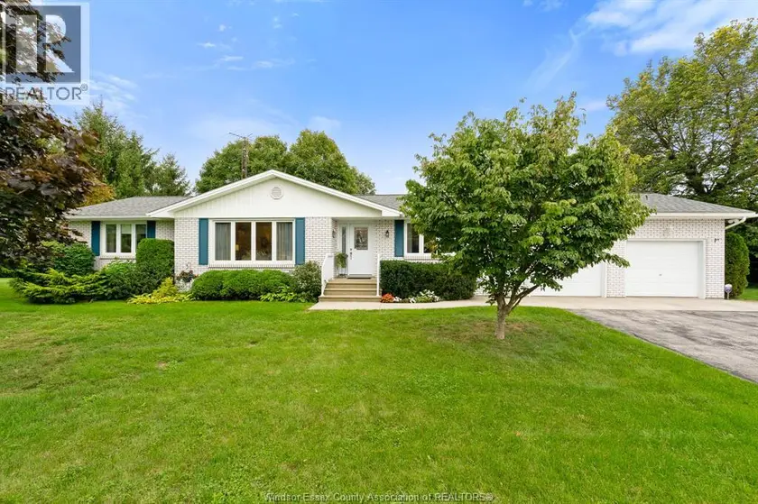 Detached at 234 Essex Rd 18, Leamington