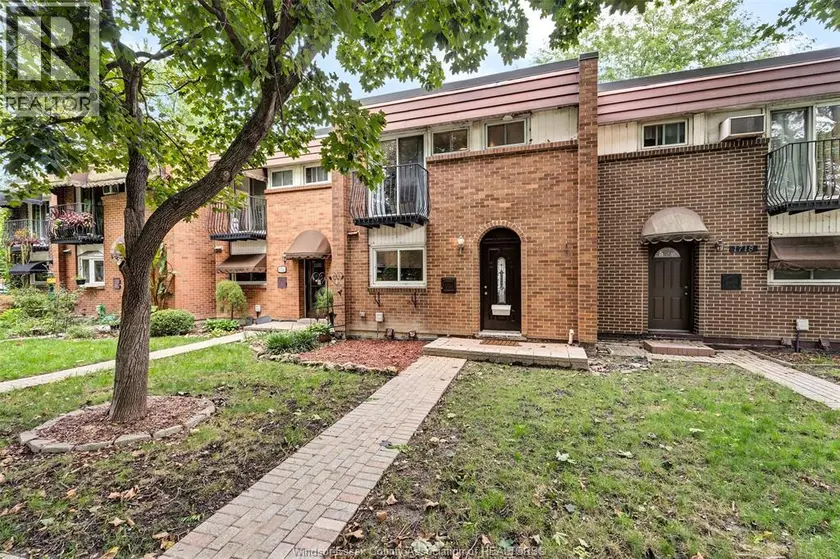 Townhouse at 1716 EAST GATE ESTATES, Windsor